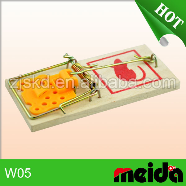 Wooden Mouse Trap-W05
